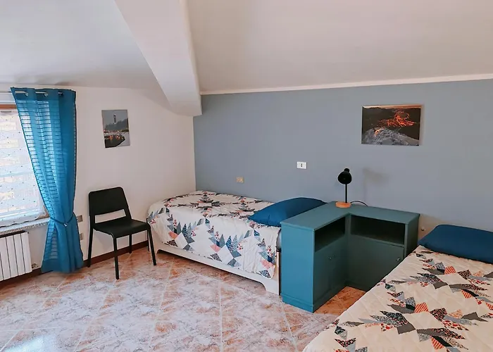 Silla House - A Due Passi Dal Lago